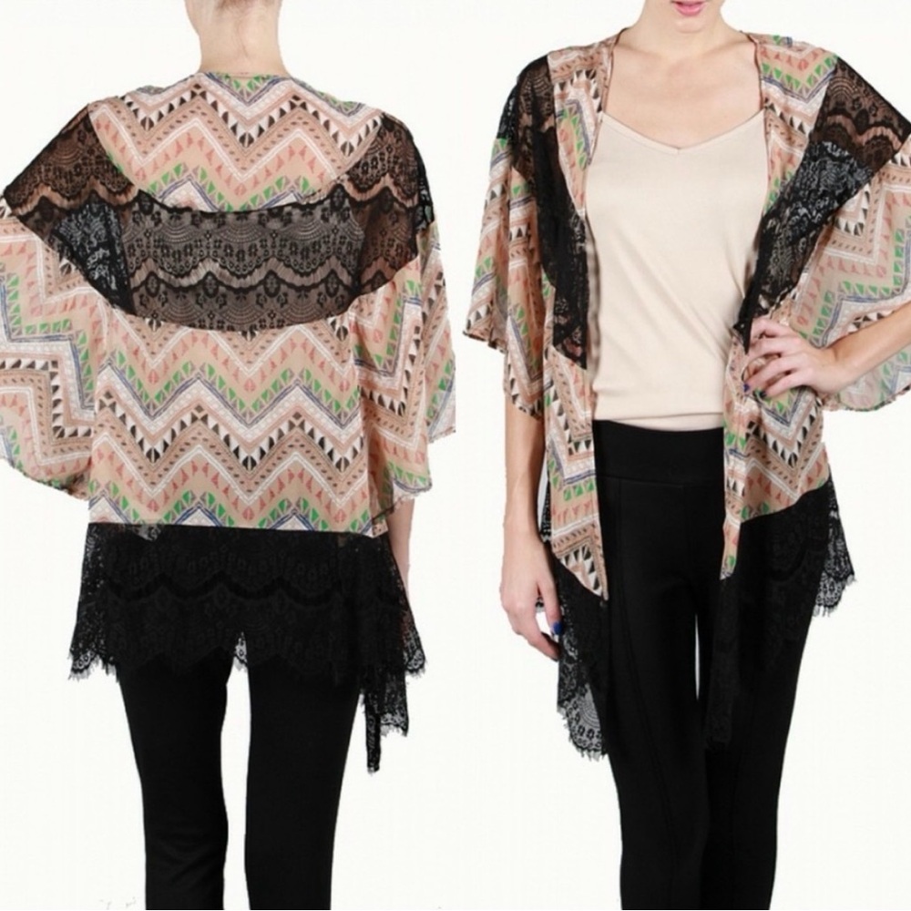Ryu Multicolor Kimono with Black Lace
